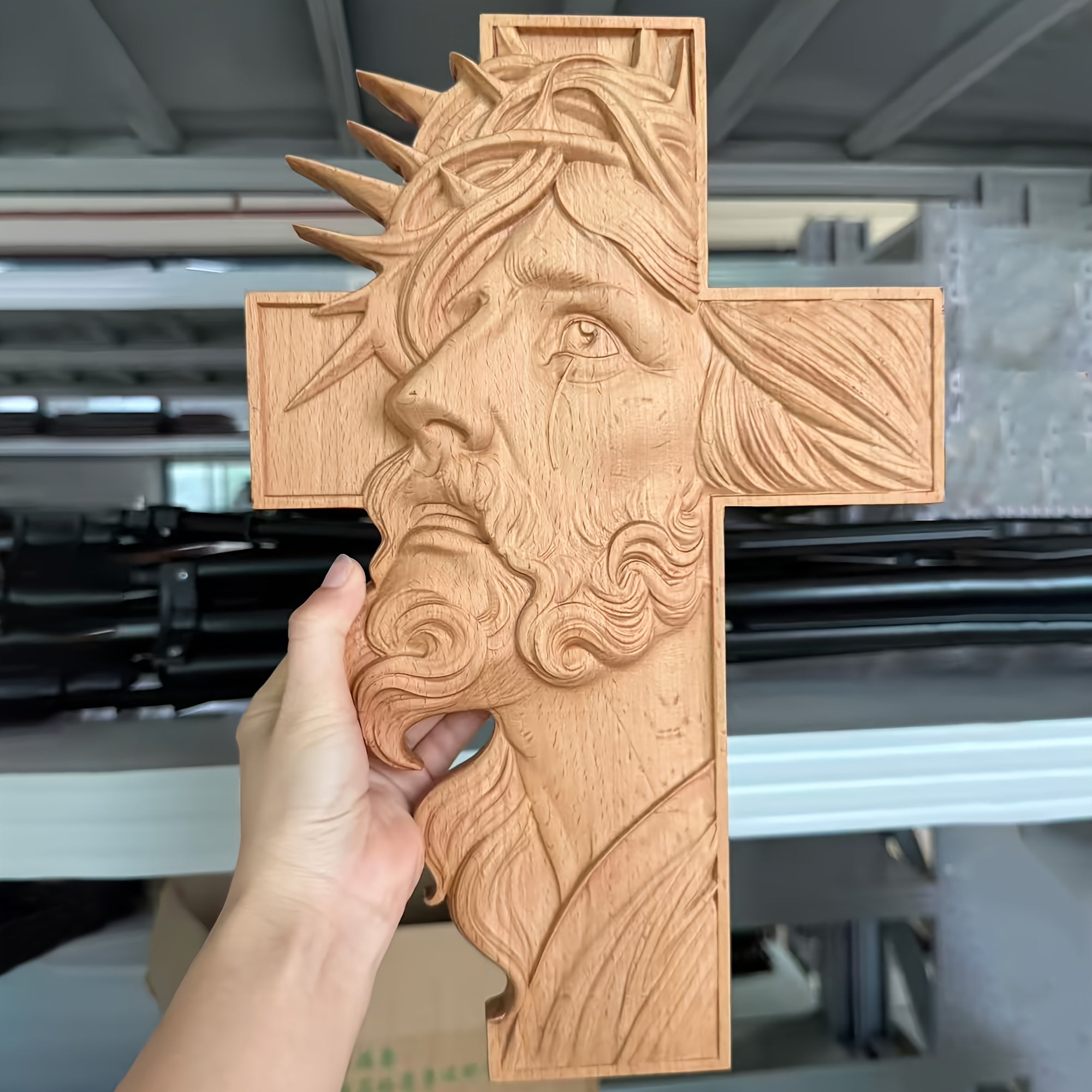 1 Thorn Head Cross Wall Hanging With Crown Of Thorns - High-quality Beech Wood Hand-carved Christian Wall Decor, Suitable For Home\u002Fchurch\u002Fprayer Room Decoration, Ideal For New Year, Ramadan, Easter Decorations, Perfect Gift For Men.