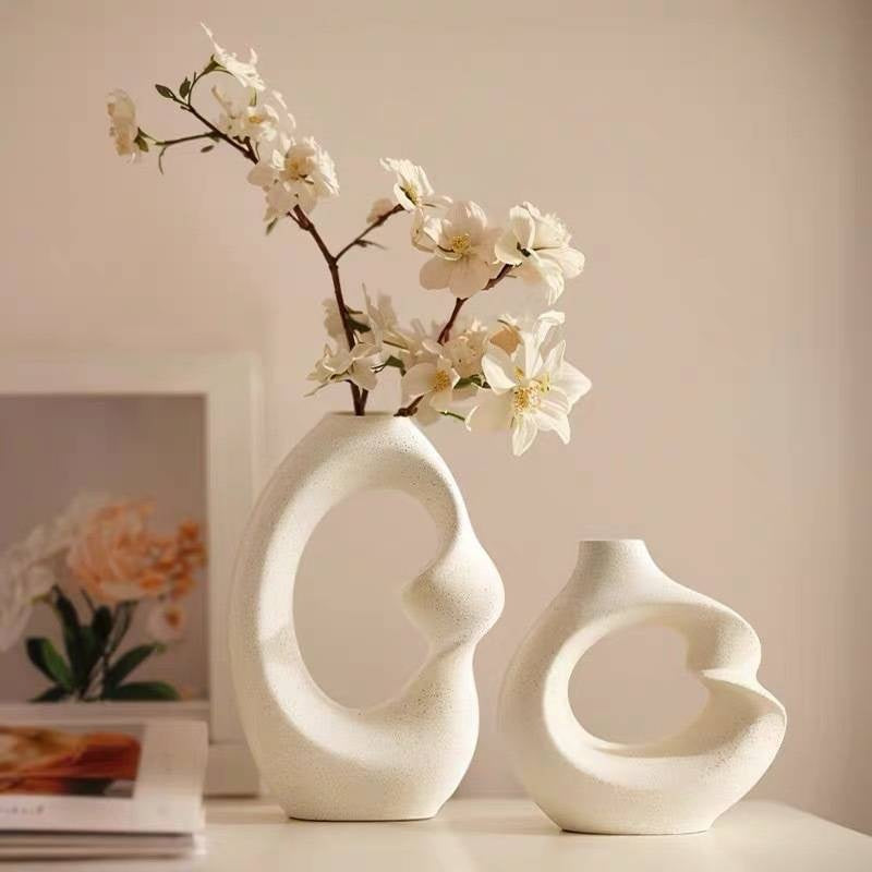 French Art Light Luxury Vase | Ceramic Decoration for Living Room, Wine Cabinet, Entrance, Dining Table - High-End Sense, Eclectic Style