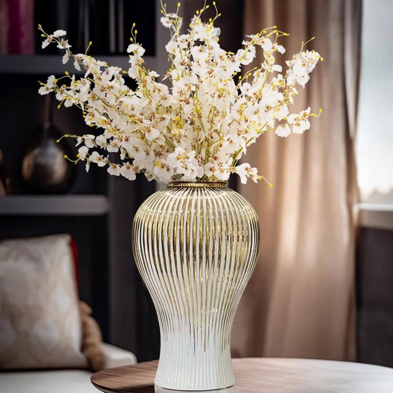 Ginger Jar, White Golden Ceramic Vase Large Handmade Porcelain Vases with Lid, White Golden Decorative Flower Vase Home, Living Room, Weddings, Centerpieces B - Large